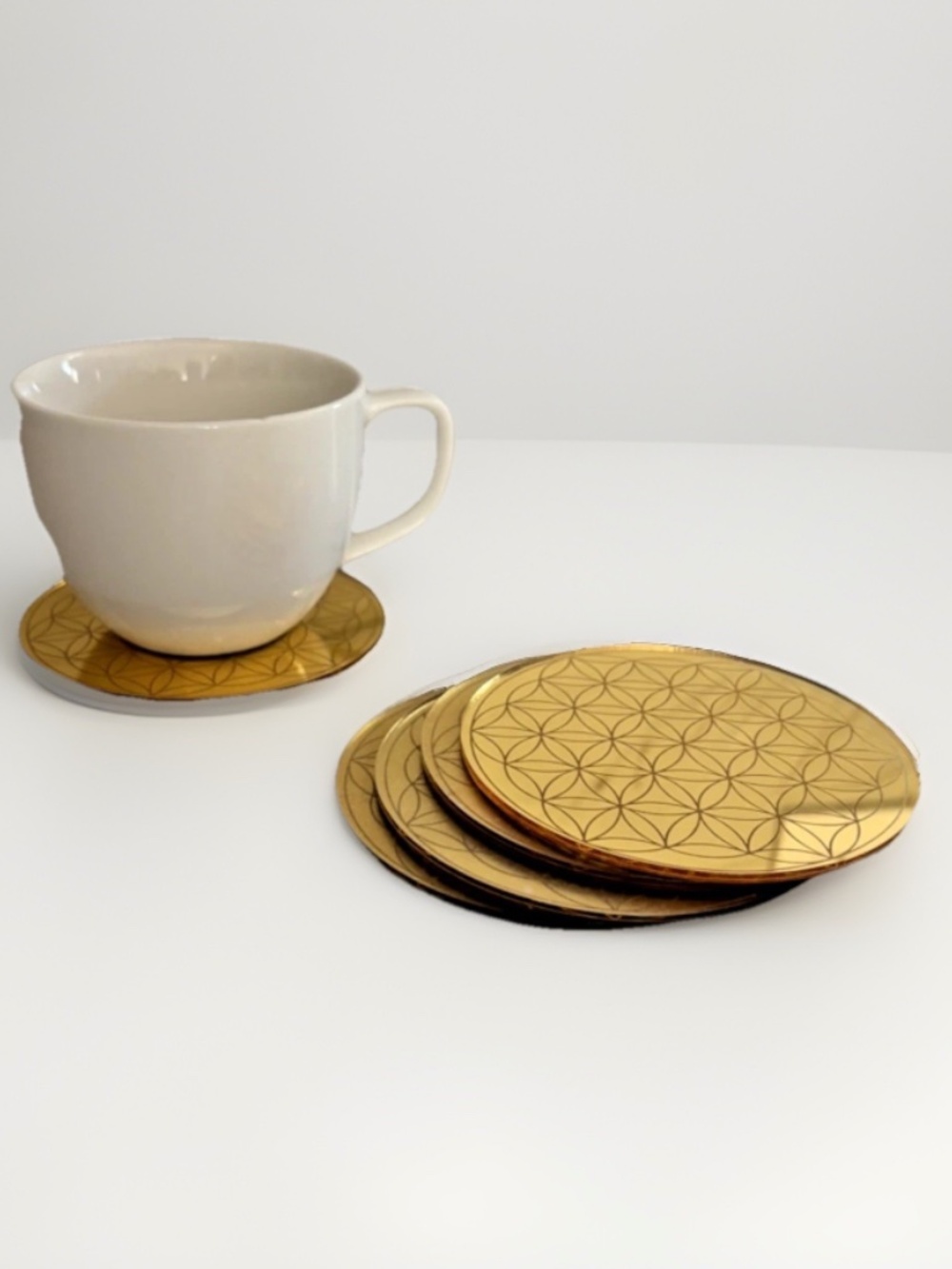 Set Of 6 Gold Tone Drink Coasters NWB - Picture 3 of 4